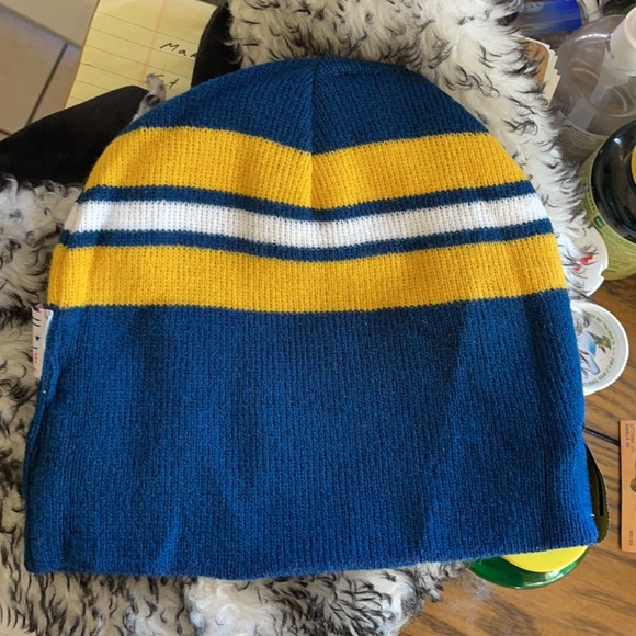 St Louis Cardinals/Blues reversible skull cap - Picture 3 of 5